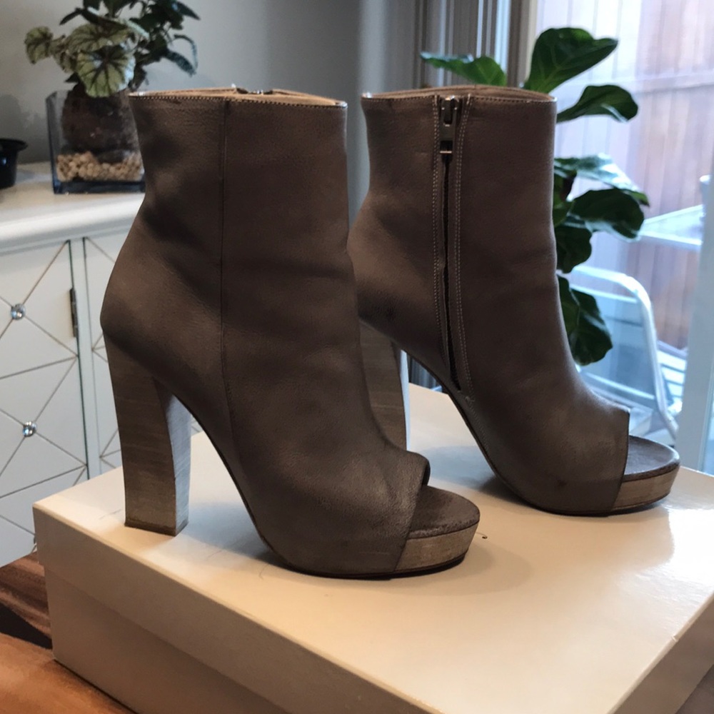 Allsaints heeled open-toe gray boots size 39.